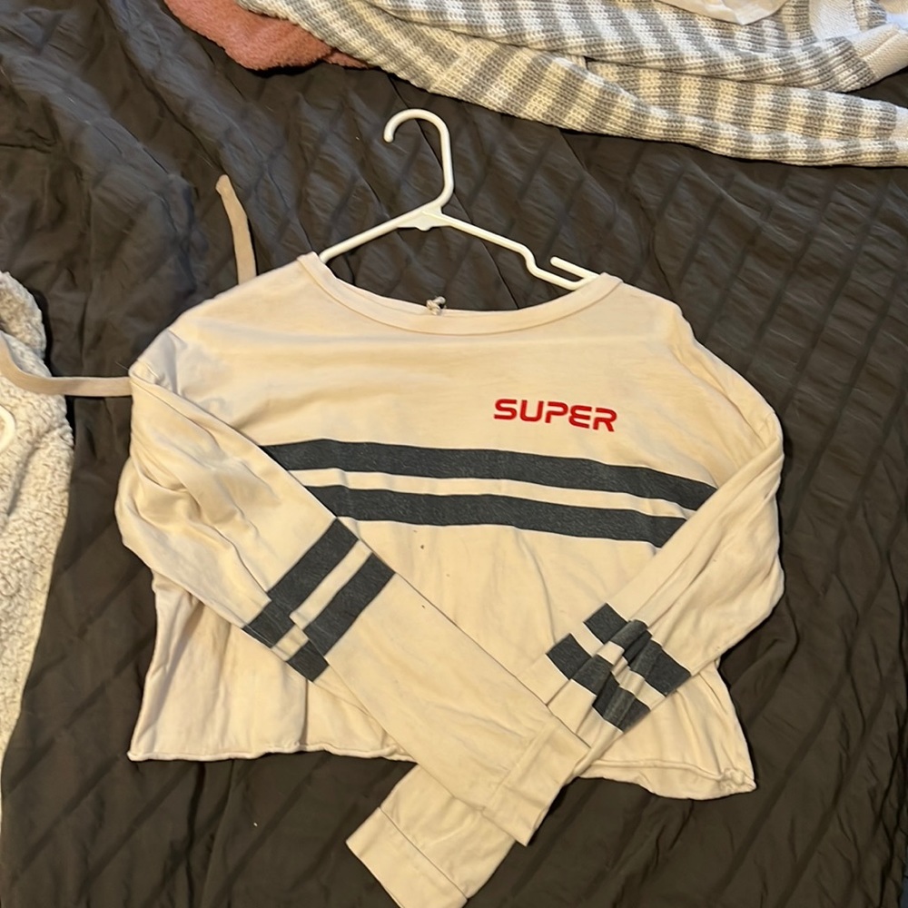 Used Cropped “super” long sleeve tee